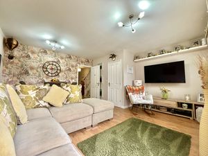 Lounge- click for photo gallery